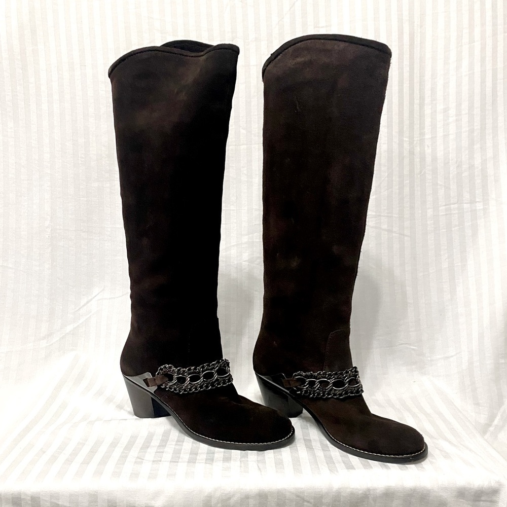 Dark brown B Makowsky Boots